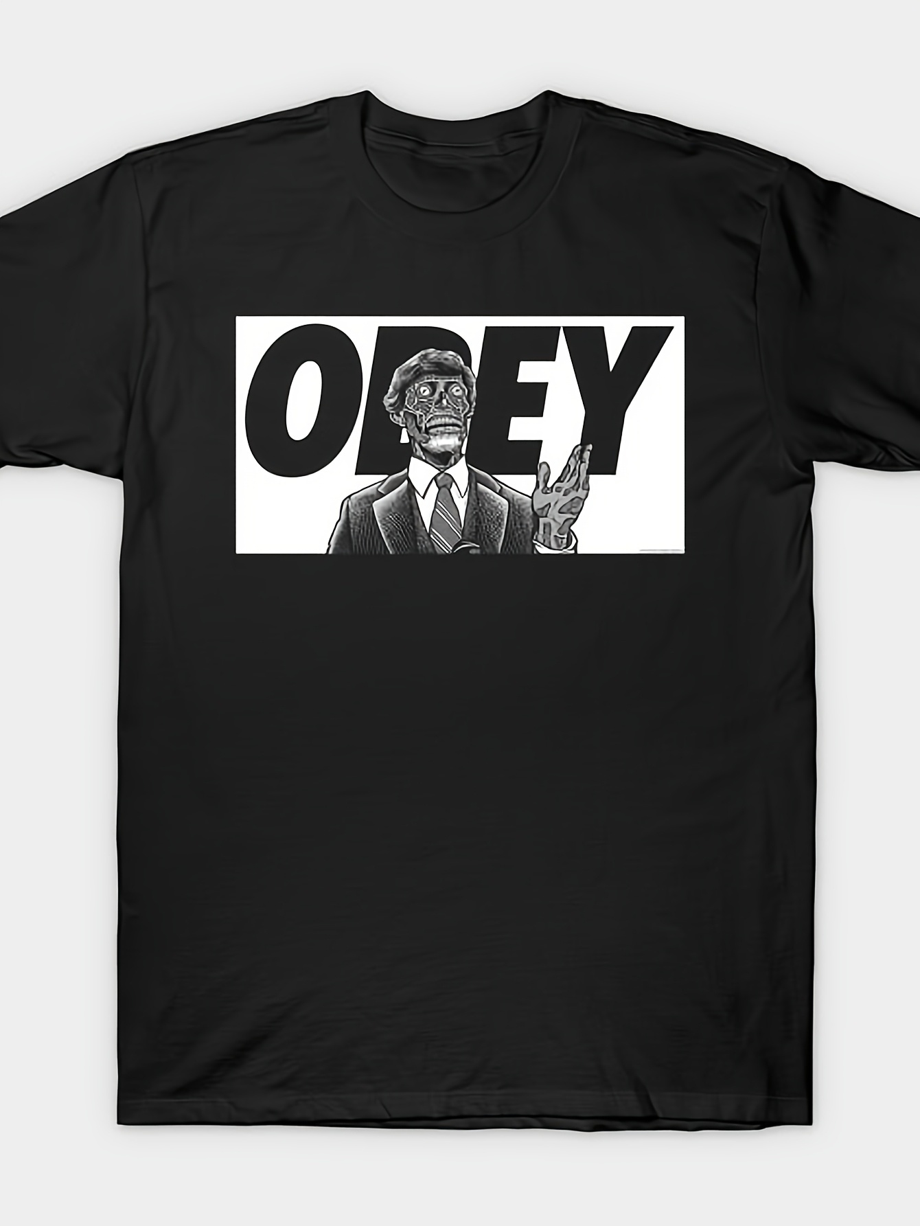 manches courtes obey